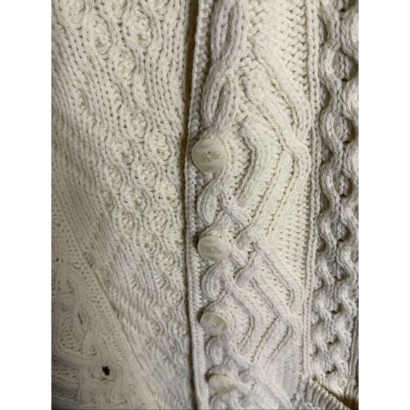 NWOT Aran Crafts 100%  Merino Wool Button Front Cardigan Sweater Cable Knit - Picture 4 of 5